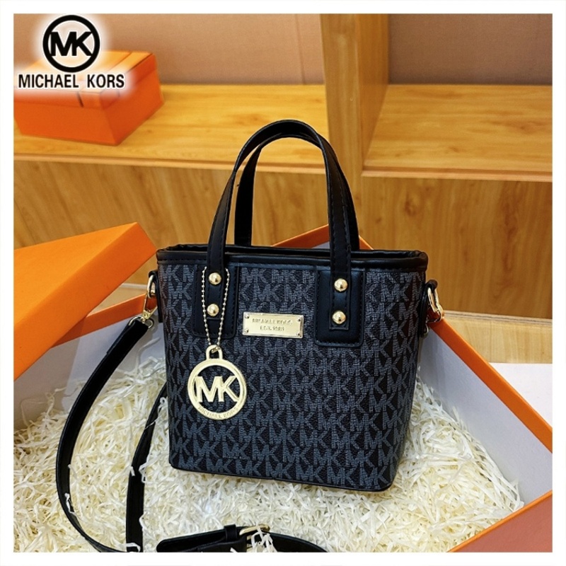 Tas selempang wanita Michael K - Luxury Bags Michael Kors ulasan dan harga
