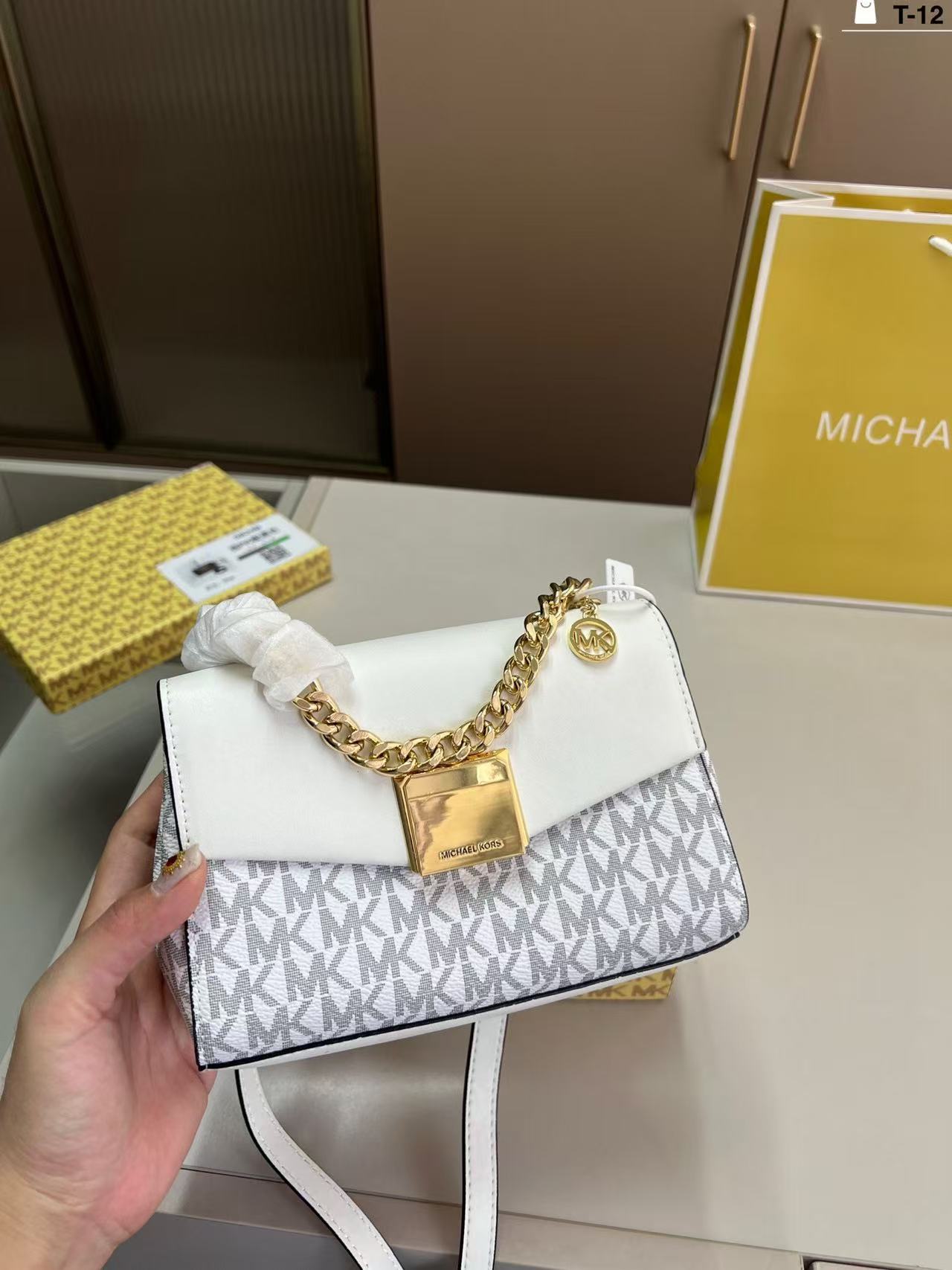 Tas selempang wanita Michael K - Luxury Bags Michael Kors ulasan dan harga