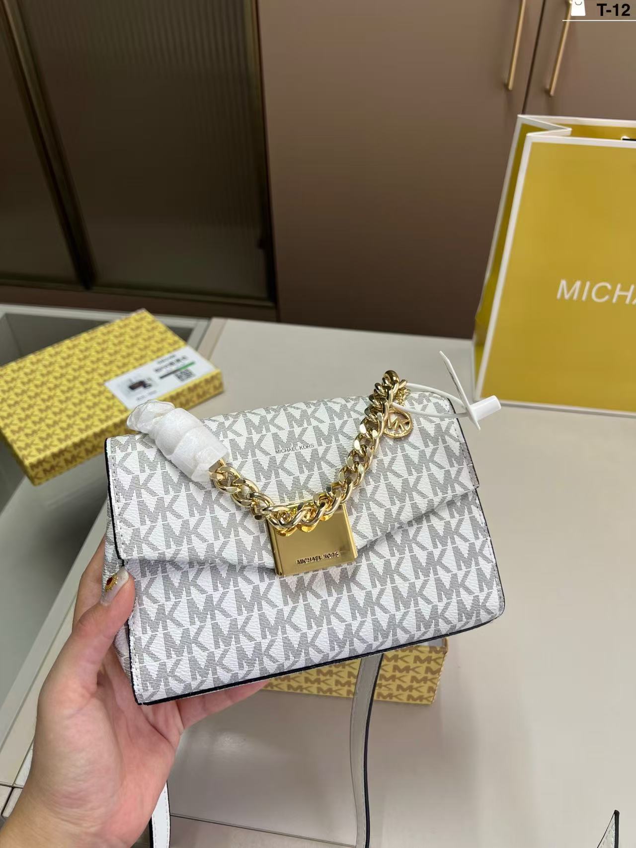Tas selempang wanita Michael K - Luxury Bags Michael Kors ulasan dan harga