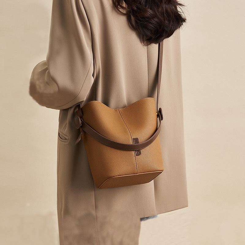 Tas Tangan Wanita Model Ember  - Luxury Bags Levels ulasan dan harga